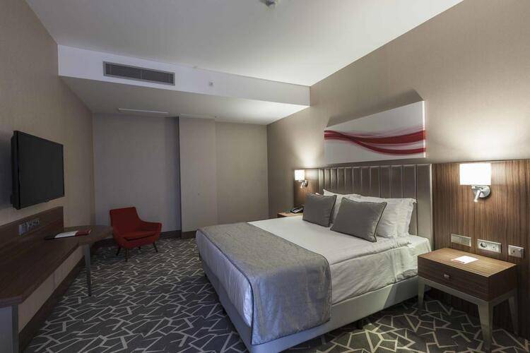 Ramada Istanbul Alibeykoy