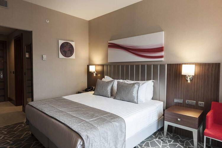 Ramada Istanbul Alibeykoy