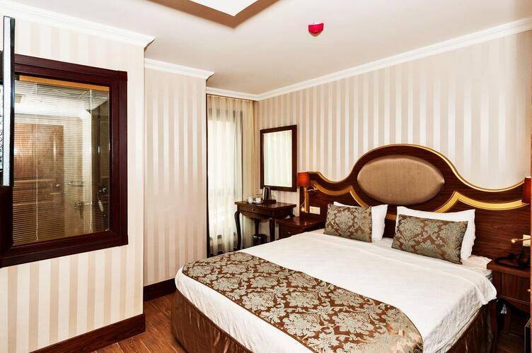 Real Star Hotel