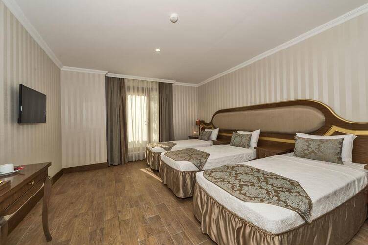 Real Star Hotel