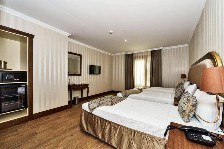 Real Star Hotel