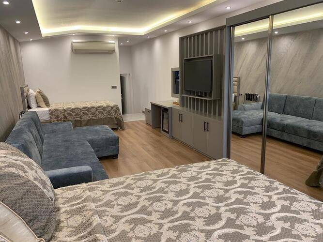 Regency World Suite & Hotel