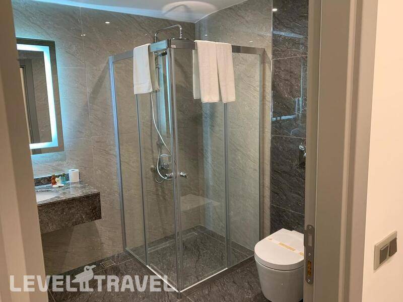 Фотография Regency World Suite & Hotel