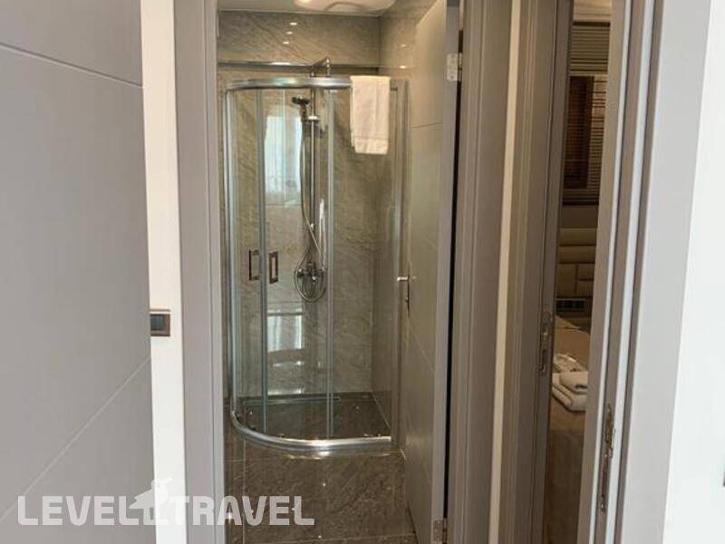 Фотография Regency World Suite & Hotel