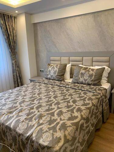 Regency World Suite & Hotel
