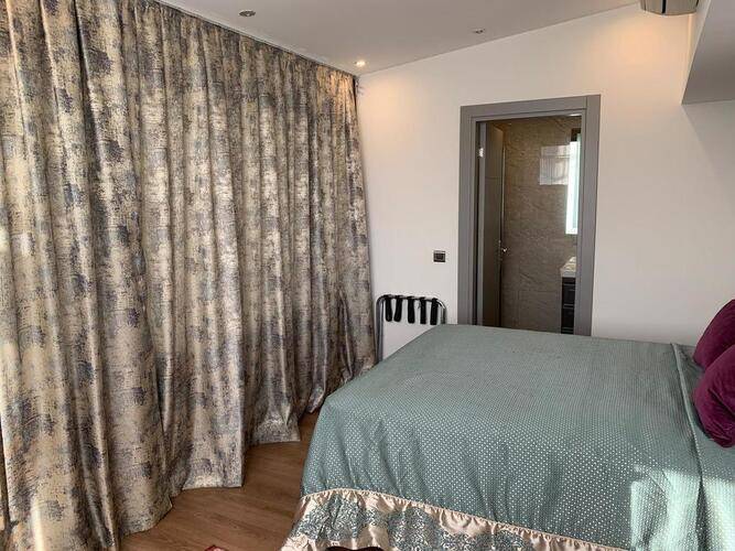 Regency World Suite & Hotel
