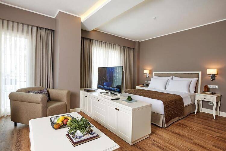 Renata Boutique Hotel
