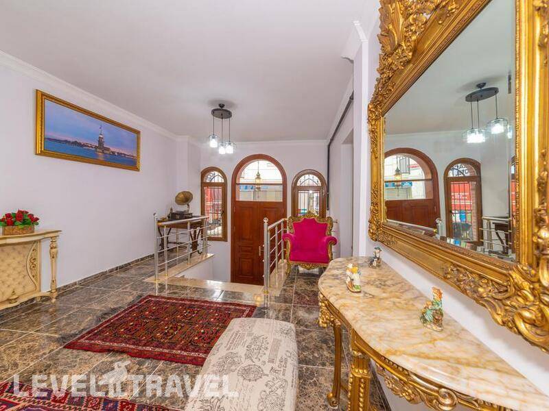 Фотография Rosalie Palace (Ex. Saint George Boutique House) Фотография Rosalie Palace (Ex. Saint George Boutique House)