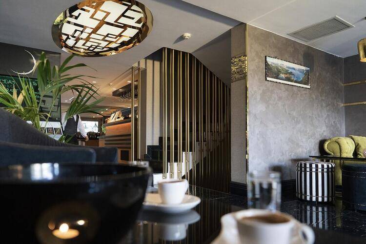 Sky Kamer Boutique Hotel