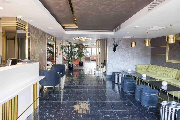 Sky Kamer Boutique Hotel