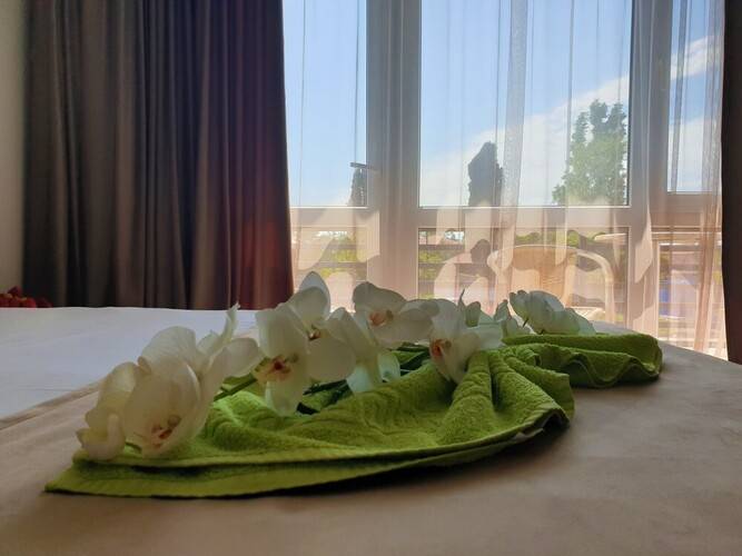 Oasis Club Resort Hotel
