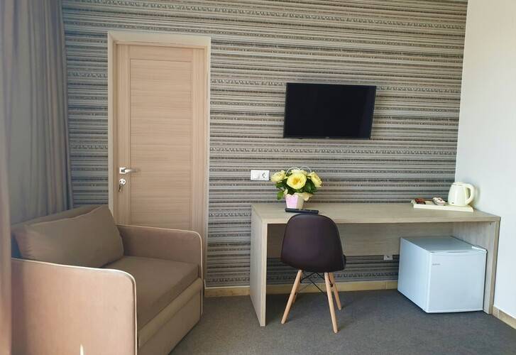Oasis Club Resort Hotel