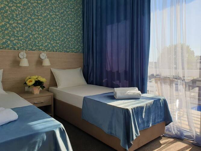 Oasis Club Resort Hotel
