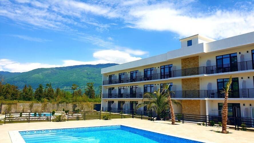 Oasis Club Resort Hotel