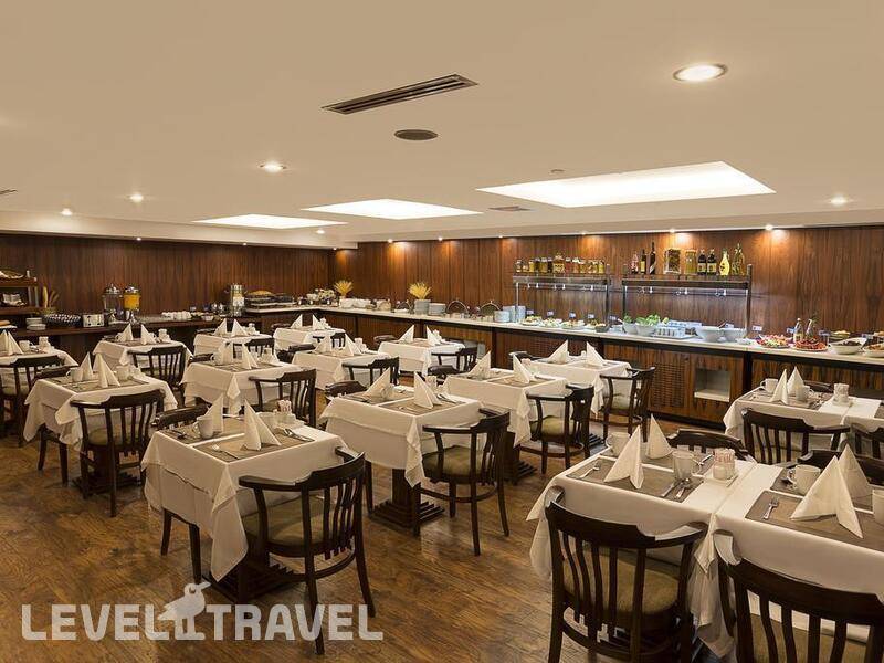 Фотография Taxim Express Istanbul Hotel