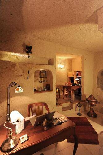 Tafoni Houses Cave Hotel