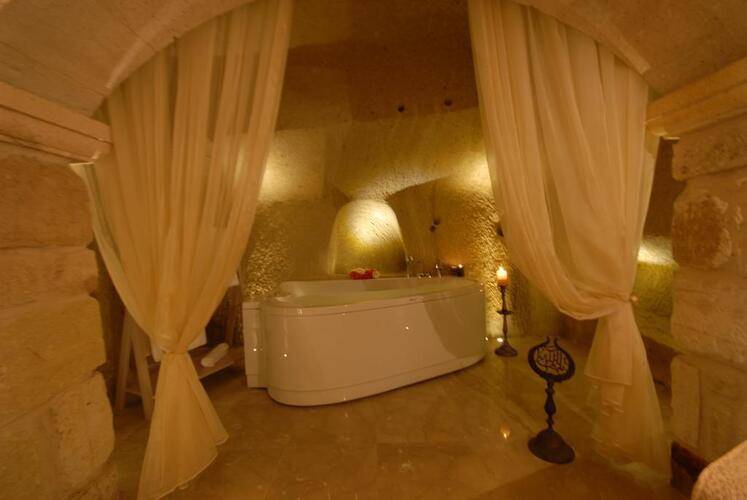 Tafoni Houses Cave Hotel