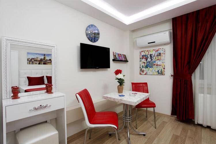 Taksim Istiklal Suites