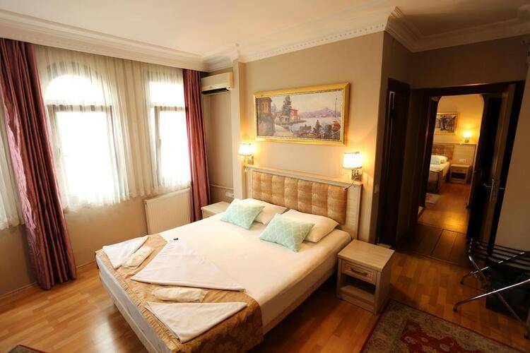 Tashkonak Hotel Istanbul