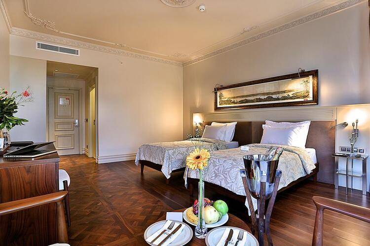 Taxim Lounge Hotel