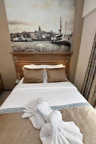 The Pera Hotel