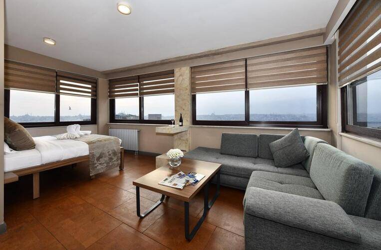 The Pera Hotel