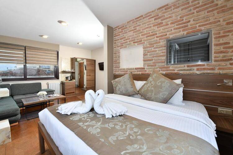 The Pera Hotel
