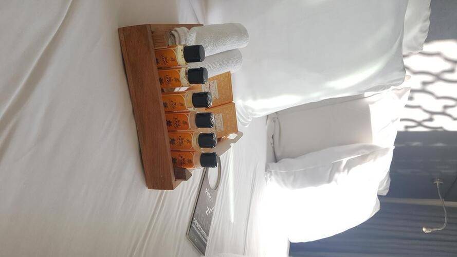 The Purl Hotel