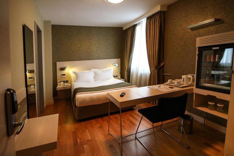 Troya Hotel