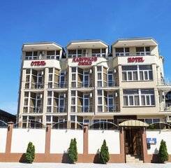 $item['hotel']['name']