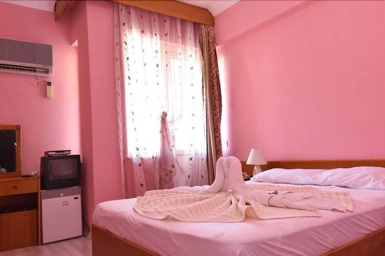 Umit Hotel