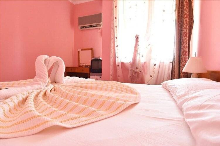 Umit Hotel