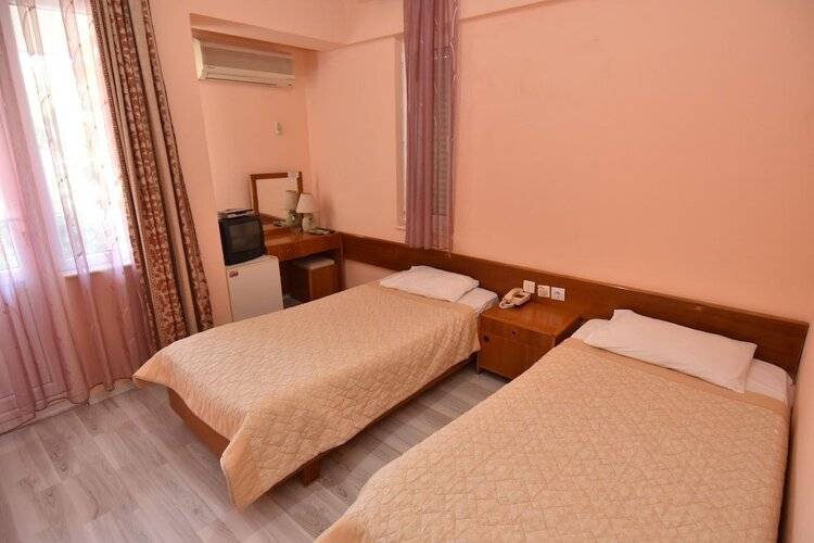 Umit Hotel