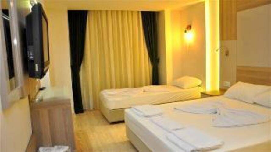 Upon Hotel