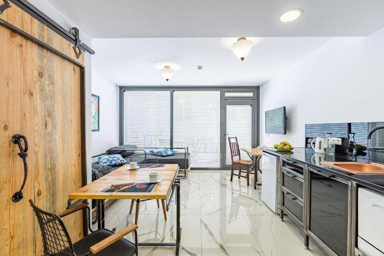 Villa Pera Suite Hotel