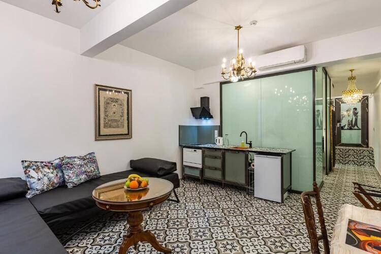 Villa Pera Suite Hotel