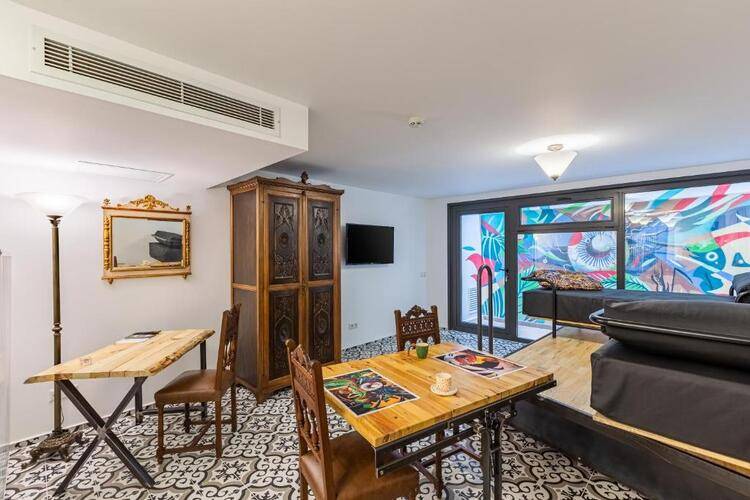 Villa Pera Suite Hotel