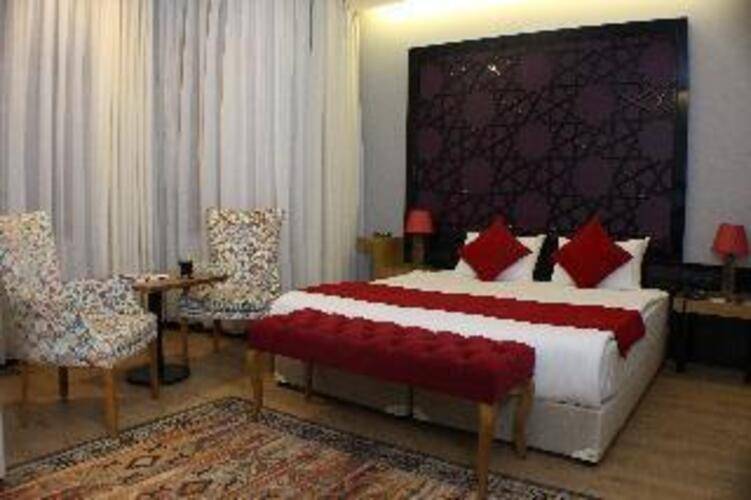 Vvr Hotel