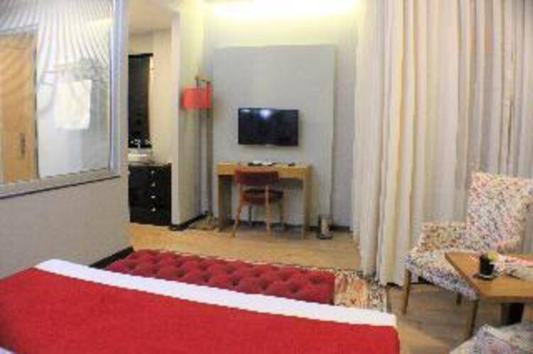 Vvr Hotel