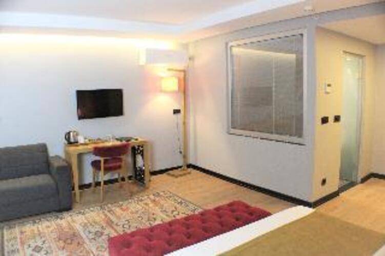 Vvr Hotel
