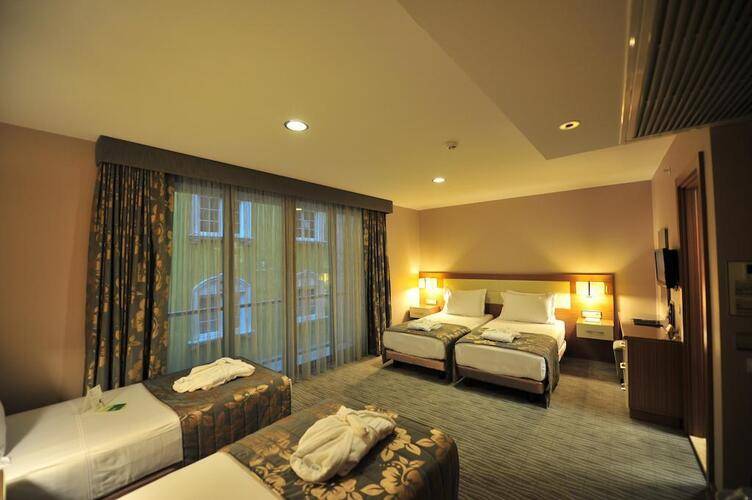 Yasmak Comfort Hotel