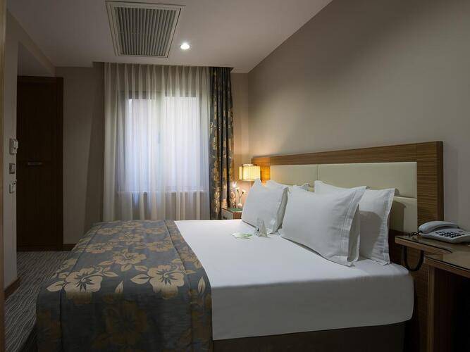 Yasmak Comfort Hotel