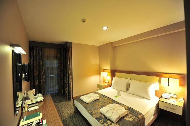 Yasmak Comfort Hotel