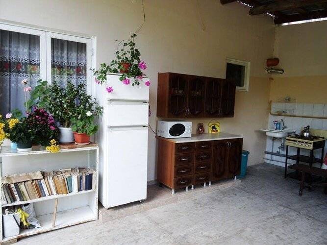 Guest House Almari