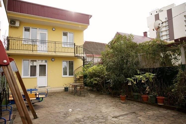 Отель Лазурь Курортный