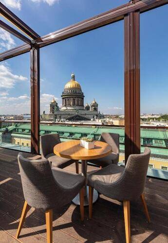 So Sofitel St. Petersburg