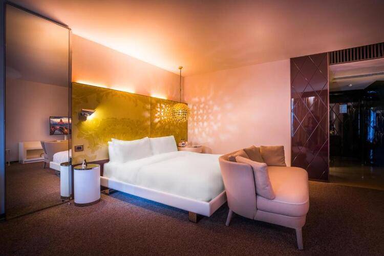 So Sofitel St. Petersburg