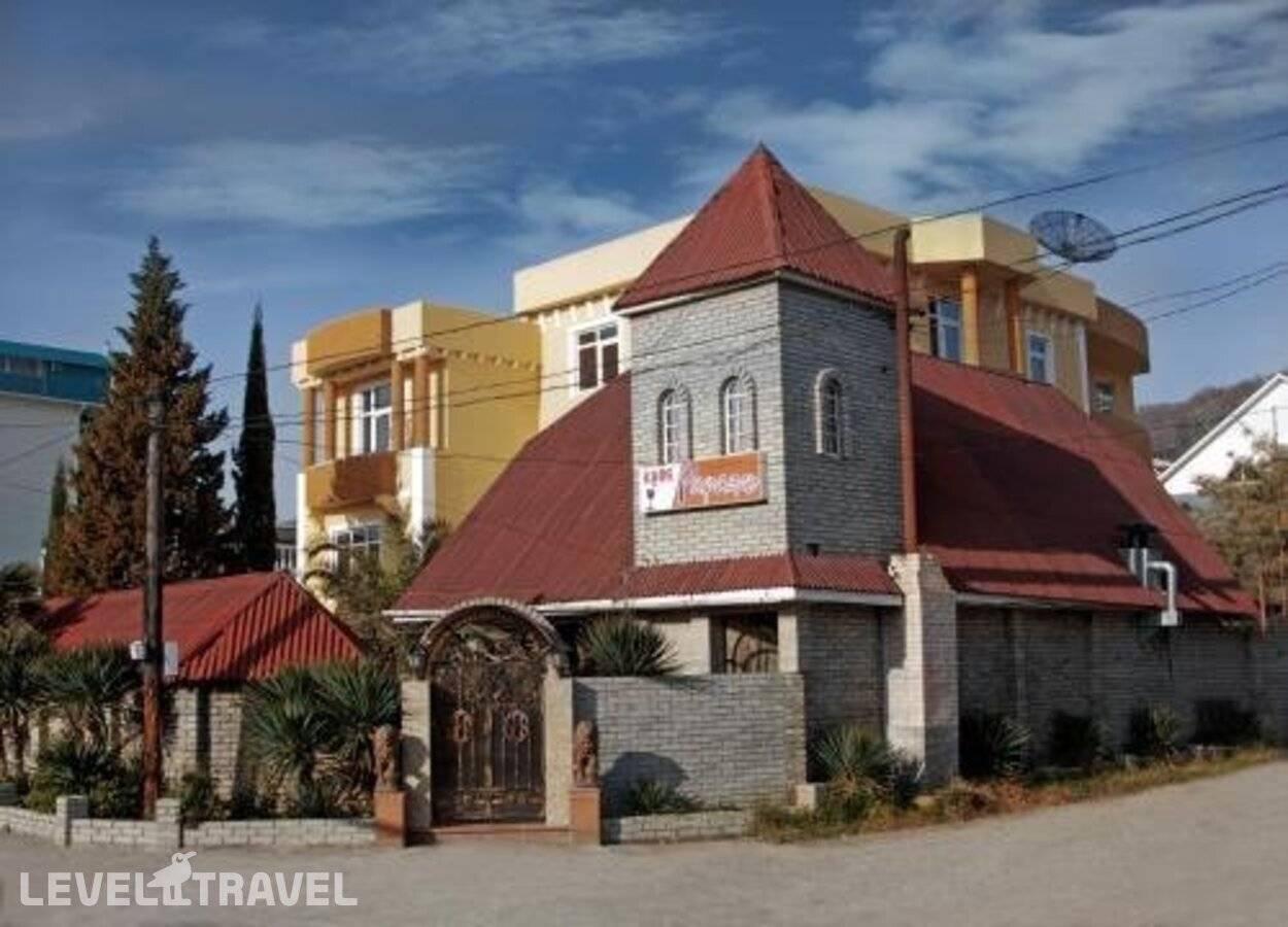 Отель Rafael Guest House — Адлер, Россия