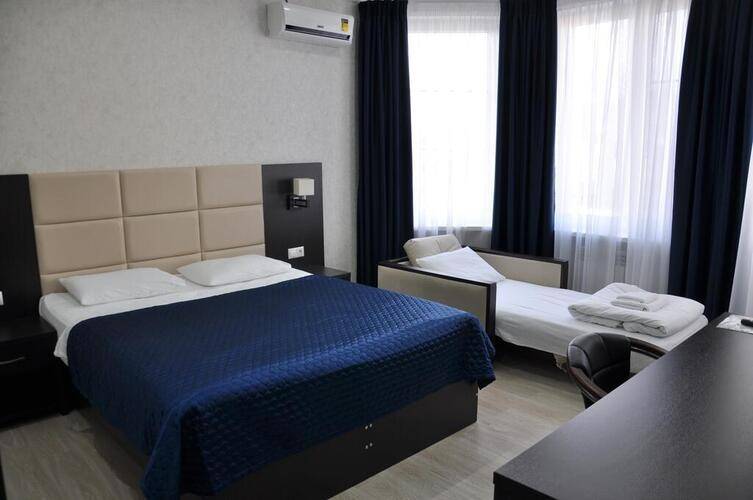 Blue Marine Hotel