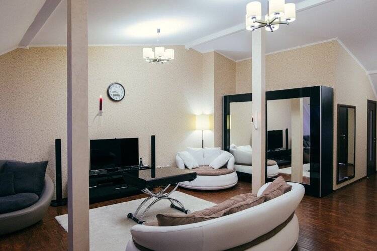 Отель Андрианова